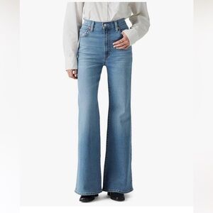 Levi’s Rib Cage Bell Bottom Jeans in So Nice